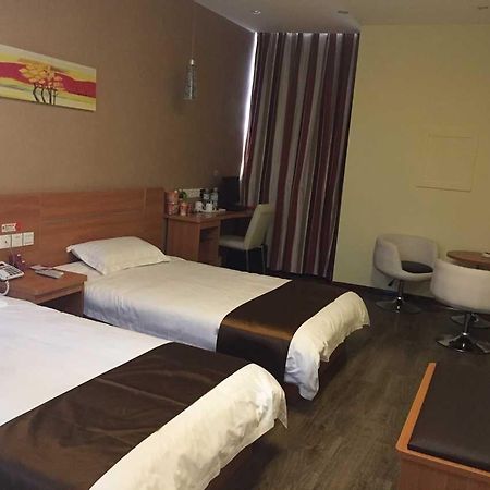 Thank Inn Chain Hotel Jiangsu Xuzhou Jiawang Century Square Exterior photo